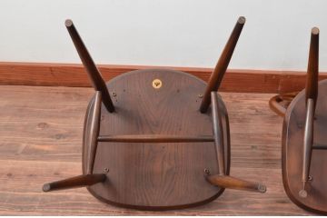 イギリスビンテージ　ERCOL(アーコール)　落ち着いた色味とシンプルなデザインが魅力的なフープバックチェア3脚セット(ダイニングチェア、ウィンザーチェア、ウインザーチェア、ワークチェア、板座チェア、椅子、イス、ヴィンテージ、英国、北欧)(R-077612)