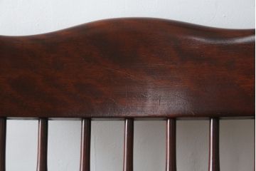 中古　日向民芸家具　水目桜(ミズメザクラ)　ゆったりとしたくつろぎの時間におすすめなロッキングチェア(アームチェア、板座チェア、揺り椅子、いす、イス)(R-077619)