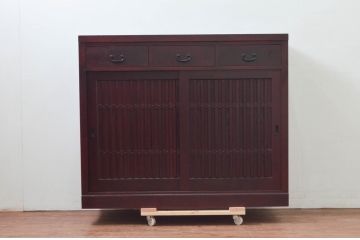 中古　タモ材　上質な和の空間を演出する水屋箪笥サイドボード(サイドキャビネット、収納棚、戸棚、食器棚、茶箪笥)(R-077625)