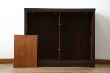 中古　タモ材　上質な和の空間を演出する水屋箪笥サイドボード(サイドキャビネット、収納棚、戸棚、食器棚、茶箪笥)(R-077626)