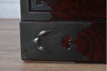 中古　美品!!　欅産業　漆塗り　仙台民芸箪笥(仙台箪笥)　KC-2000　力強い杢目が目を引く箪笥(小箪笥、収納タンス、チェスト、引き出し)(定価約43万円)(R-077627)