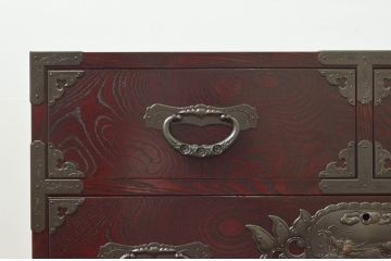 中古　美品!!　欅産業　漆塗り　仙台民芸箪笥(仙台箪笥)　KC-2000　力強い杢目が目を引く箪笥(小箪笥、収納タンス、チェスト、引き出し)(定価約43万円)(R-077627)