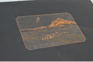 中古　株式会社輪島工芸　輪島塗り　繊細な図柄が美しい蒔絵座卓(ローテーブル、センターテーブル、リビングテーブル)(定価約160万円)(R-077629)