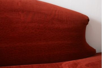 中古　ドイツ製　ブレッツ社(BRETZ)　優雅で気品あふれる佇まいが美しいシェーズロング(カウチソファ、2人掛け、長椅子)(R-077632)