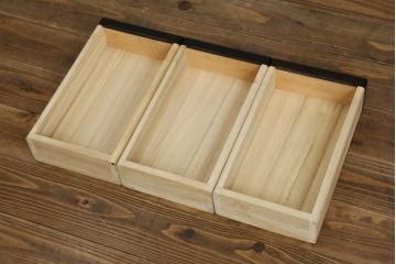 中古　美品!!　欅(ケヤキ)材　美しい木目が魅力的な関西火鉢(囲炉裏、座卓、木製火鉢、長火鉢、ローテーブル)(R-077633)