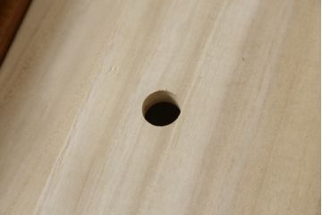 中古　美品!!　欅(ケヤキ)材　美しい木目が魅力的な関西火鉢(囲炉裏、座卓、木製火鉢、長火鉢、ローテーブル)(R-077633)