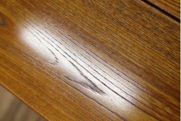 中古　美品!!　欅(ケヤキ)材　美しい木目が魅力的な関西火鉢(囲炉裏、座卓、木製火鉢、長火鉢、ローテーブル)(R-077633)