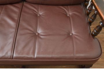 中古　飛騨産業　キツツキ　PROVINCIAL(プロヴィンシャル・プロビンシャル)シリーズ　シックな佇まいが魅力的な3人掛けソファ(3P、三人掛け、アームソファ)(定価約85万円)(R-077639)