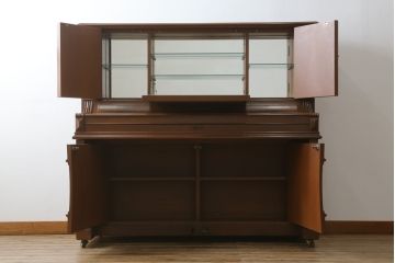 イギリスアンティーク　粋な使い方でディスプレイにも収納にもなるピアノリメイクキャビネット(食器棚、戸棚、収納棚、英国)(R-077642)
