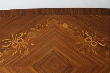 中古　最高級!!　六本木アピス(APIS)取り扱い　イタリア高級家具　真鍮飾りが美しい象嵌入りダイニングテーブル(4人掛け、6人掛け、食卓)(定価約150万円)(R-077644)