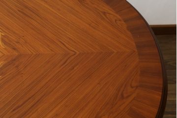 中古　最高級!!　六本木アピス(APIS)取り扱い　イタリア高級家具　真鍮飾りが美しい象嵌入りダイニングテーブル(4人掛け、6人掛け、食卓)(定価約150万円)(R-077644)