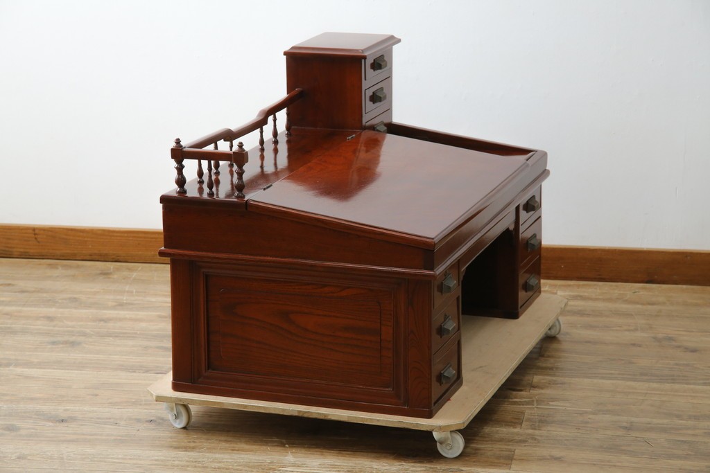 和製アンティーク　高級品!!　総欅(ケヤキ)材　赤みがかった色味が美しい帳場机(簿記机、ライティングビューロー、両袖机、座机、在宅用、在宅ワーク用)(R-077645)