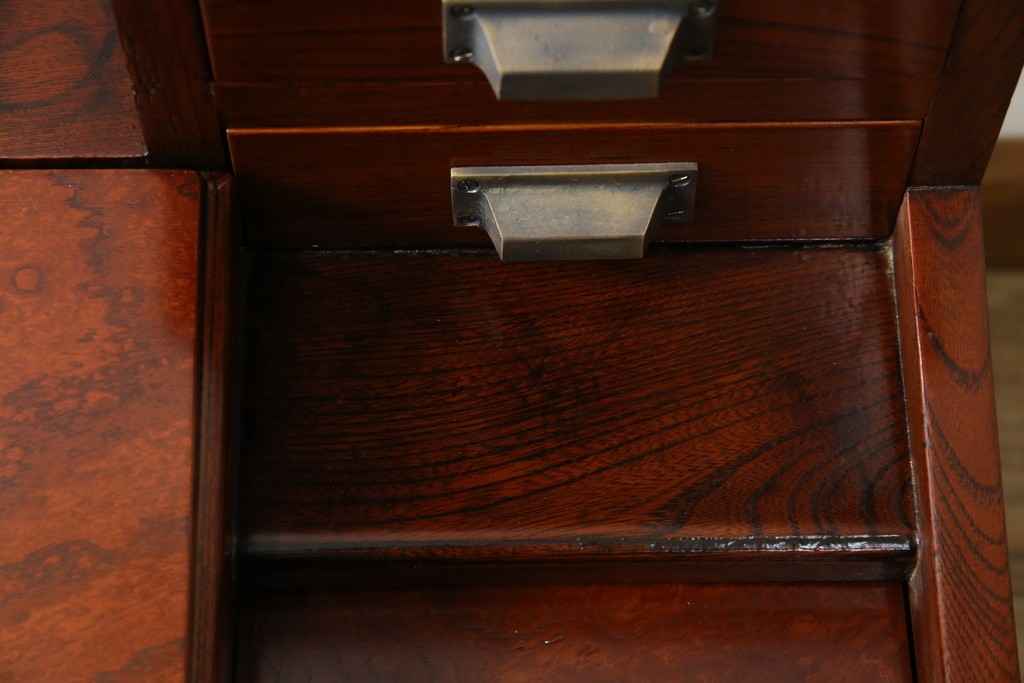 和製アンティーク　高級品!!　総欅(ケヤキ)材　赤みがかった色味が美しい帳場机(簿記机、ライティングビューロー、両袖机、座机、在宅用、在宅ワーク用)(R-077645)