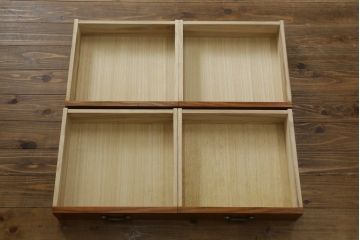 中古　未使用展示品　特注　日進木工(nissin)　タモ材　凛とした佇まいが魅力的な二段重ね水屋箪笥(食器棚、カップボード、戸棚、収納棚、キャビネット)(R-077660)