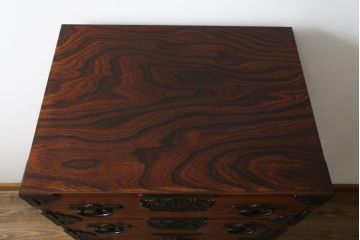 中古　美品　岩谷堂箪笥　欅産業　菊幸　美しい木目が魅力的な縦型チェスト(収納箪笥、和箪笥、引き出し)(R-077667)