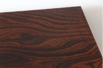 中古　美品　岩谷堂箪笥　欅産業　菊幸　美しい木目が魅力的な縦型チェスト(収納箪笥、和箪笥、引き出し)(R-077667)