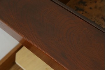 和製アンティーク　総欅(ケヤキ)材　極厚の天板が重厚感のある関西火鉢　(R-077668)