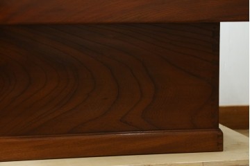 和製アンティーク　総欅(ケヤキ)材　極厚の天板が重厚感のある関西火鉢　(R-077668)