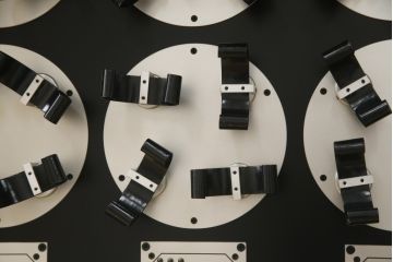 中古　津島工作所　時計　自動巻き上げ機　40本巻き(ワインディングマシーン、ウォッチワインダー、腕時計収納ボックス)(定価約150万円)(R-077669)