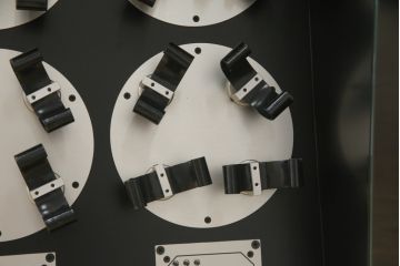 中古　津島工作所　時計　自動巻き上げ機　40本巻き(ワインディングマシーン、ウォッチワインダー、腕時計収納ボックス)(定価約150万円)(R-077669)