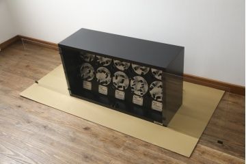 中古　津島工作所　時計　自動巻き上げ機　40本巻き(ワインディングマシーン、ウォッチワインダー、腕時計収納ボックス)(定価約150万円)(R-077669)