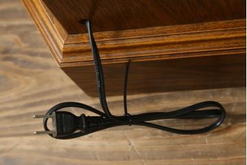 中古　美品　インテルナ南條　洗練された佇まいが魅力的なヘキサゴン縦型キュリオケース(飾り棚、ガラスケース、ショーケース、コレクションケース、キャビネット)(定価約40万円)(R-077671)