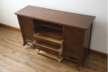 中古　美品　指物家具　吉蔵　洗練された佇まいが魅力的なサイドボード(サイドキャビネット、収納棚、戸棚)(R-077674)
