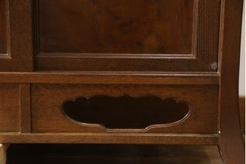 中古　美品　指物家具　吉蔵　洗練された佇まいが魅力的なサイドボード(サイドキャビネット、収納棚、戸棚)(R-077674)