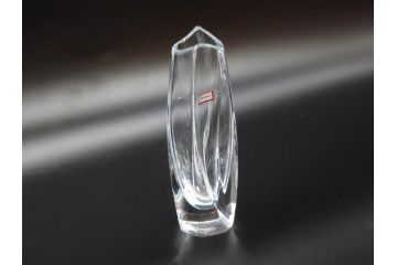 フランス　Baccarat　バカラ　ジベルニー　RRigot(リゴット)　柔らかな曲線美が輝く花瓶(花器、花生け、フラワーベース、花入れ、クリスタルガラス、外箱付き)(R-077675)