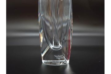 フランス　Baccarat　バカラ　ジベルニー　RRigot(リゴット)　柔らかな曲線美が輝く花瓶(花器、花生け、フラワーベース、花入れ、クリスタルガラス、外箱付き)(R-077675)