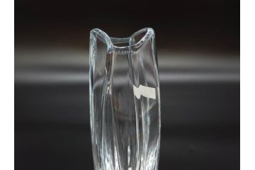 フランス　Baccarat　バカラ　ジベルニー　RRigot(リゴット)　柔らかな曲線美が輝く花瓶(花器、花生け、フラワーベース、花入れ、クリスタルガラス、外箱付き)(R-077675)