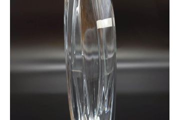 フランス　Baccarat　バカラ　ジベルニー　RRigot(リゴット)　柔らかな曲線美が輝く花瓶(花器、花生け、フラワーベース、花入れ、クリスタルガラス、外箱付き)(R-077675)