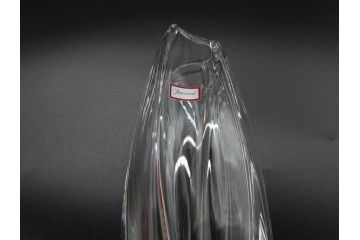 フランス　Baccarat　バカラ　ジベルニー　RRigot(リゴット)　柔らかな曲線美が輝く花瓶(花器、花生け、フラワーベース、花入れ、クリスタルガラス、外箱付き)(R-077675)