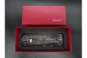 フランス　Baccarat　バカラ　ジベルニー　RRigot(リゴット)　柔らかな曲線美が輝く花瓶(花器、花生け、フラワーベース、花入れ、クリスタルガラス、外箱付き)(R-077675)