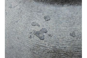 鎌倉時代〜室町時代　珠洲焼　高さ46cm　素朴な美しさを感じる壷(綾杉文、甕、壺)(R-077678)
