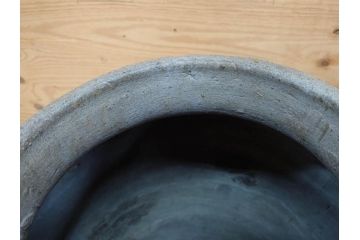 鎌倉時代〜室町時代　珠洲焼　高さ46cm　素朴な美しさを感じる壷(綾杉文、甕、壺)(R-077678)