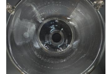 大正〜昭和初期　蓋付き　ノスタルジックな雰囲気を演出するハエ取り瓶2個セット(蠅、蝿、ハエトリ器、ガラス、硝子、フタ付き)(R-077680)