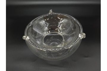 大正〜昭和初期　蓋付き　ノスタルジックな雰囲気を演出するハエ取り瓶2個セット(蠅、蝿、ハエトリ器、ガラス、硝子、フタ付き)(R-077680)