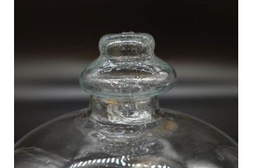 大正〜昭和初期　蓋付き　ノスタルジックな雰囲気を演出するハエ取り瓶2個セット(蠅、蝿、ハエトリ器、ガラス、硝子、フタ付き)(R-077684)