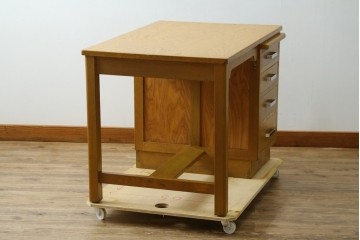 和製ヴィンテージ　楢(ナラ)材　郵便局で使われていた作業台付き片袖机　(R-077691)