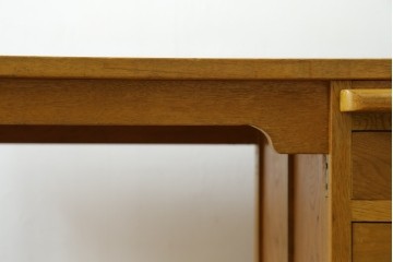 和製ヴィンテージ　楢(ナラ)材　郵便局で使われていた作業台付き片袖机　(R-077691)