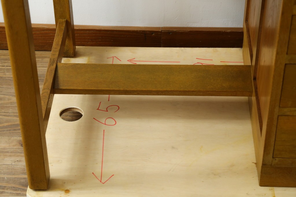 和製ヴィンテージ　楢(ナラ)材　郵便局で使われていた作業台付き片袖机　(R-077691)