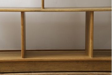中古　希少な絶版品!　ACME Furniture(アクメファニチャー)　POCATELLO　SHELF(ポカテロ　シェルフ)-2018　アシンメトリーなデザインがお洒落な飾り棚(オープンラック、ディスプレイラック、陳列棚、店舗什器)(R-077693)