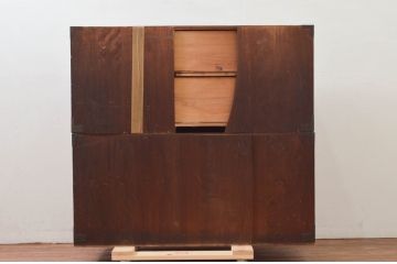 和製アンティーク　桜丸金具　赤みがかった木の色合いと立派な金具が魅力的な米沢箪笥(重ね箪笥、衣装箪笥、収納たんす、整理タンス、時代箪笥、引き出し)(R-077698)
