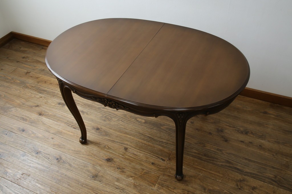 中古　カリモク家具(karimoku)　domani(ドマーニ)　Louis(ルイ)XVシリーズ　優雅な佇まいが魅力的なエクステンションテーブル　(R-077706)