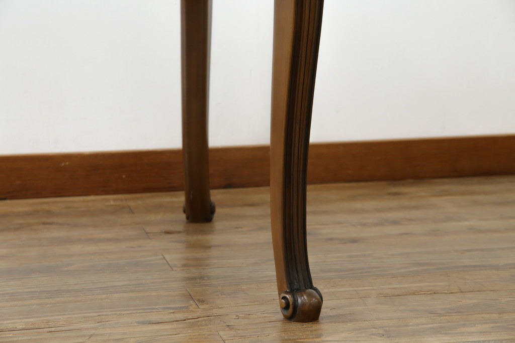 中古　カリモク家具(karimoku)　domani(ドマーニ)　Louis(ルイ)XVシリーズ　優雅な佇まいが魅力的なエクステンションテーブル　(R-077706)