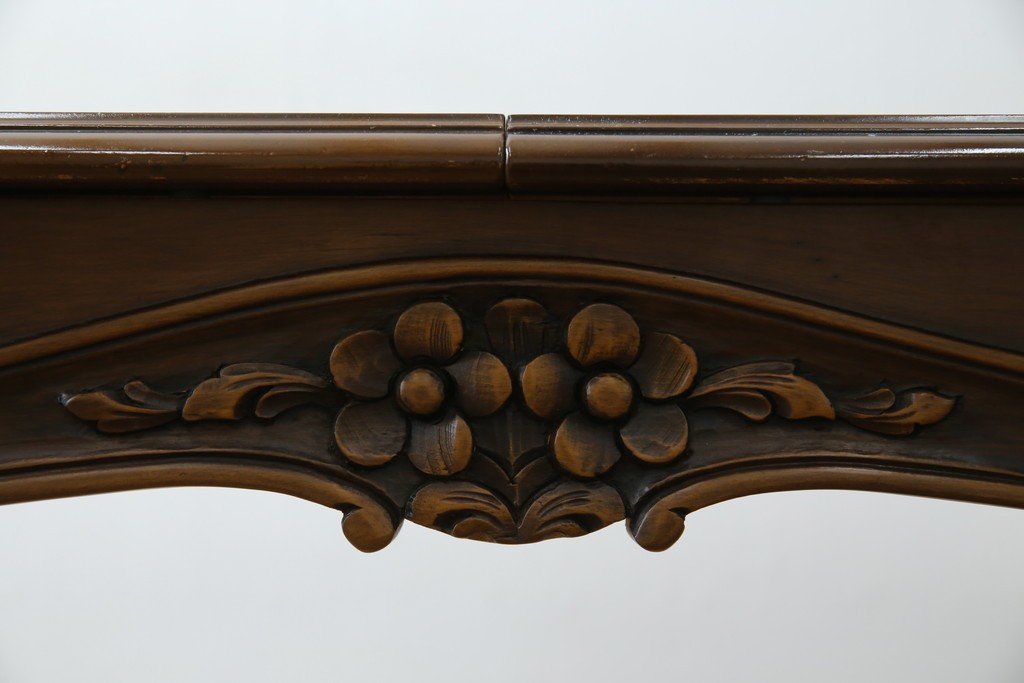 中古　カリモク家具(karimoku)　domani(ドマーニ)　Louis(ルイ)XVシリーズ　優雅な佇まいが魅力的なエクステンションテーブル　(R-077706)