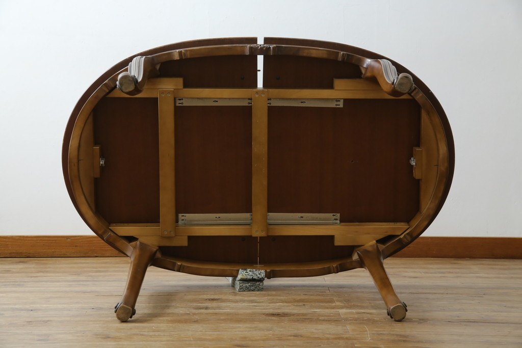 中古　カリモク家具(karimoku)　domani(ドマーニ)　Louis(ルイ)XVシリーズ　優雅な佇まいが魅力的なエクステンションテーブル　(R-077706)