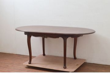 中古　カリモク家具(karimoku)　domani(ドマーニ)　Louis(ルイ)XVシリーズ　優雅な佇まいが魅力的なエクステンションテーブル(ダイニングテーブル、オーバルテーブル、食卓、4人掛け、6人掛け)(R-077706)