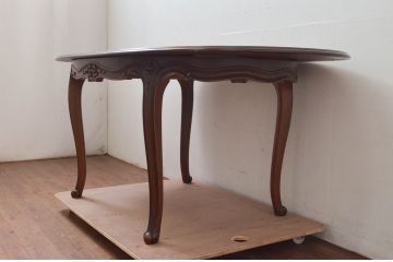 中古　カリモク家具(karimoku)　domani(ドマーニ)　Louis(ルイ)XVシリーズ　優雅な佇まいが魅力的なエクステンションテーブル(ダイニングテーブル、オーバルテーブル、食卓、4人掛け、6人掛け)(R-077706)